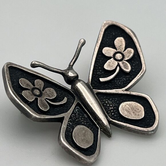 RETIRED JAMES AVERY STERLING SILVER 925 MARIPOSA BUTTERFLY BROOCH - Picture 2 of 7